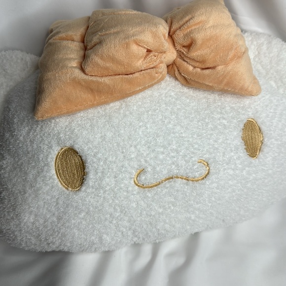 Cinnamoroll Plush Pillow 11" x 15" x 6.5" by Sanrio - Picture 5 of 11